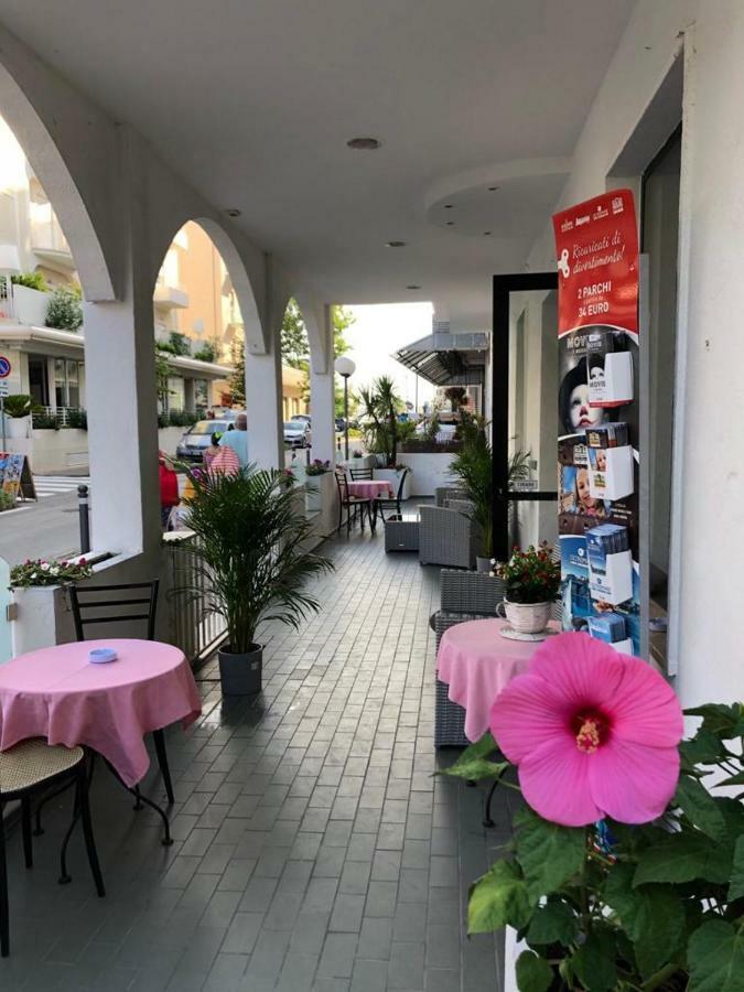 Hotel Villa Elisa Rimini Exterior foto